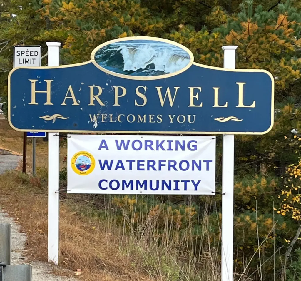 77 Gurnet Landing Road Harpswell ME 04079