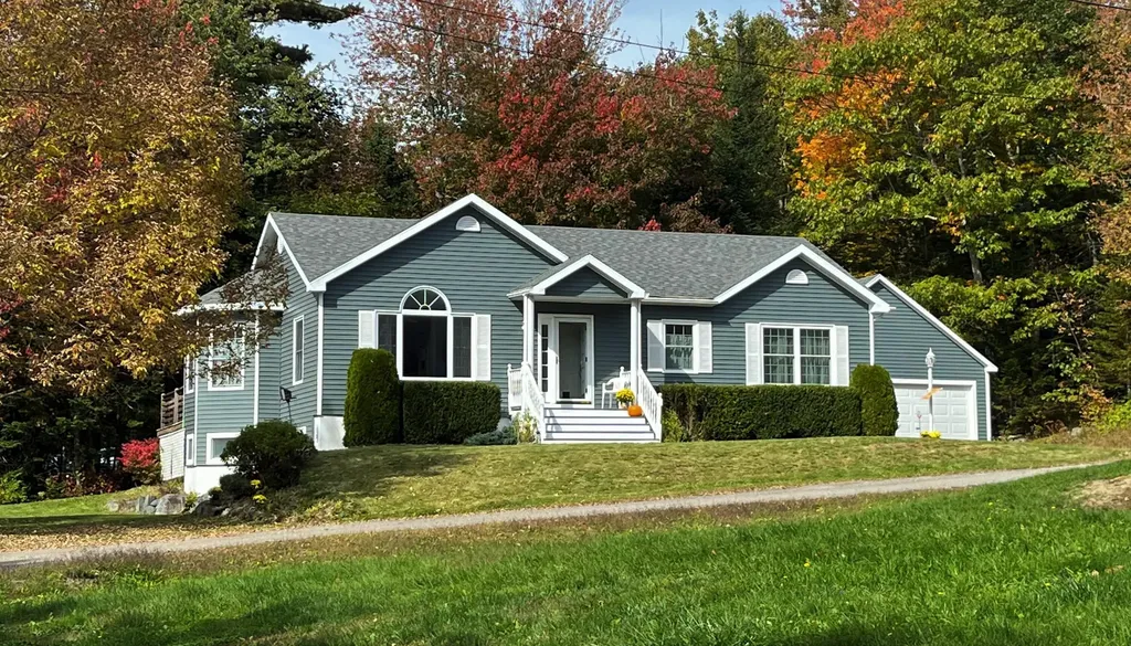 13 Fox Street Ellsworth ME 04605