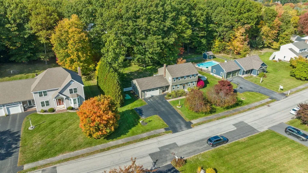 11 Thatcher Brook Lane Biddeford ME 04005