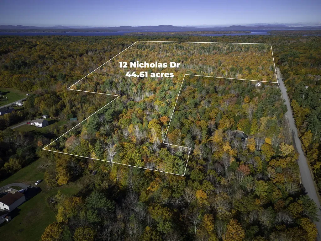 12 Nicholas Drive Standish ME 04084