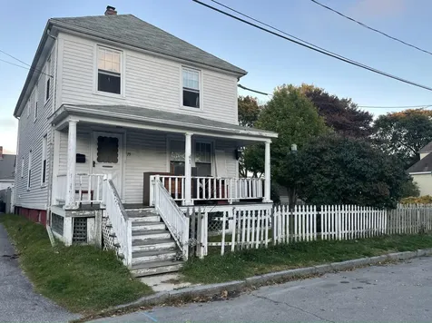 19 Olympia Street Portland ME 04103