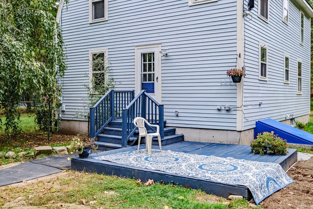 5 Harding Way Kennebunk ME 04043