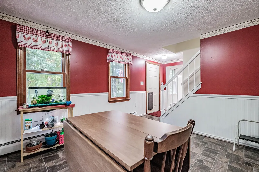 5 Harding Way Kennebunk ME 04043