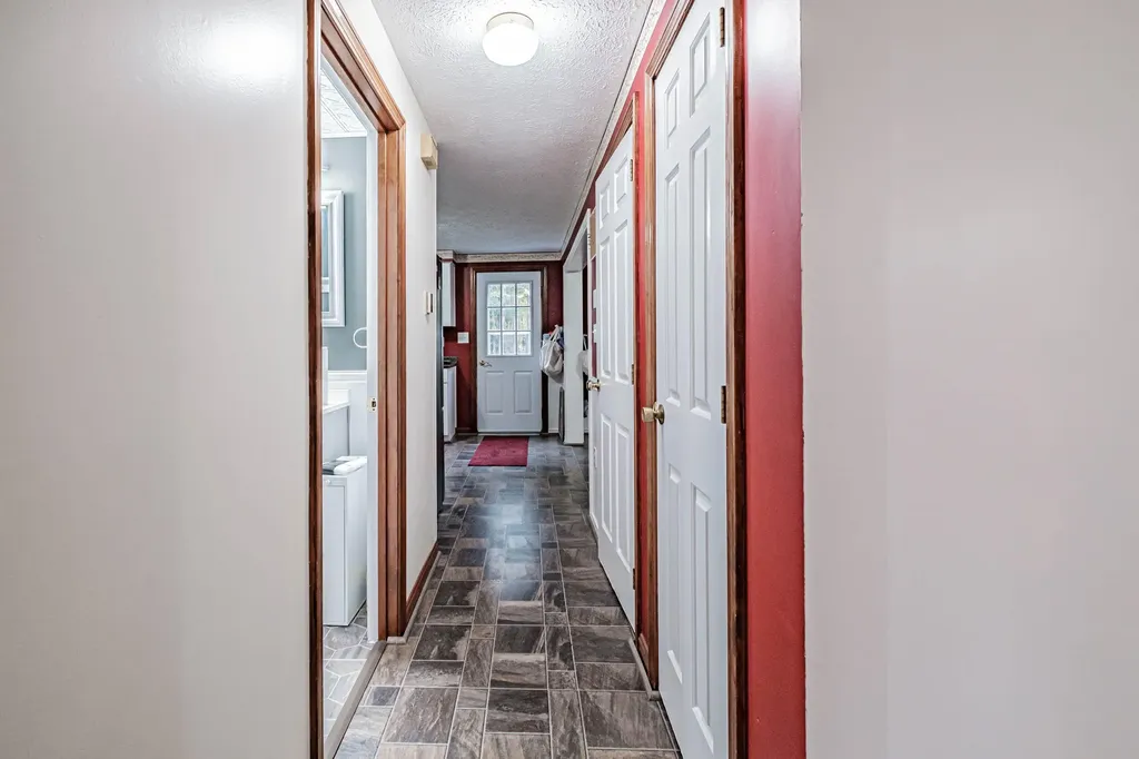 5 Harding Way Kennebunk ME 04043