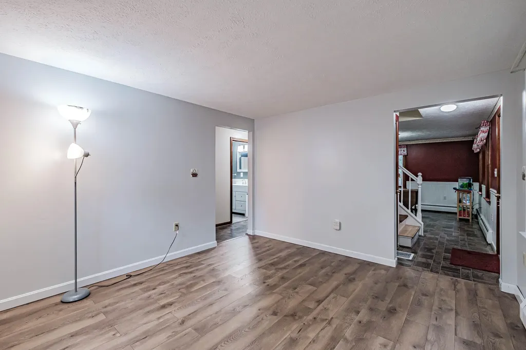 5 Harding Way Kennebunk ME 04043