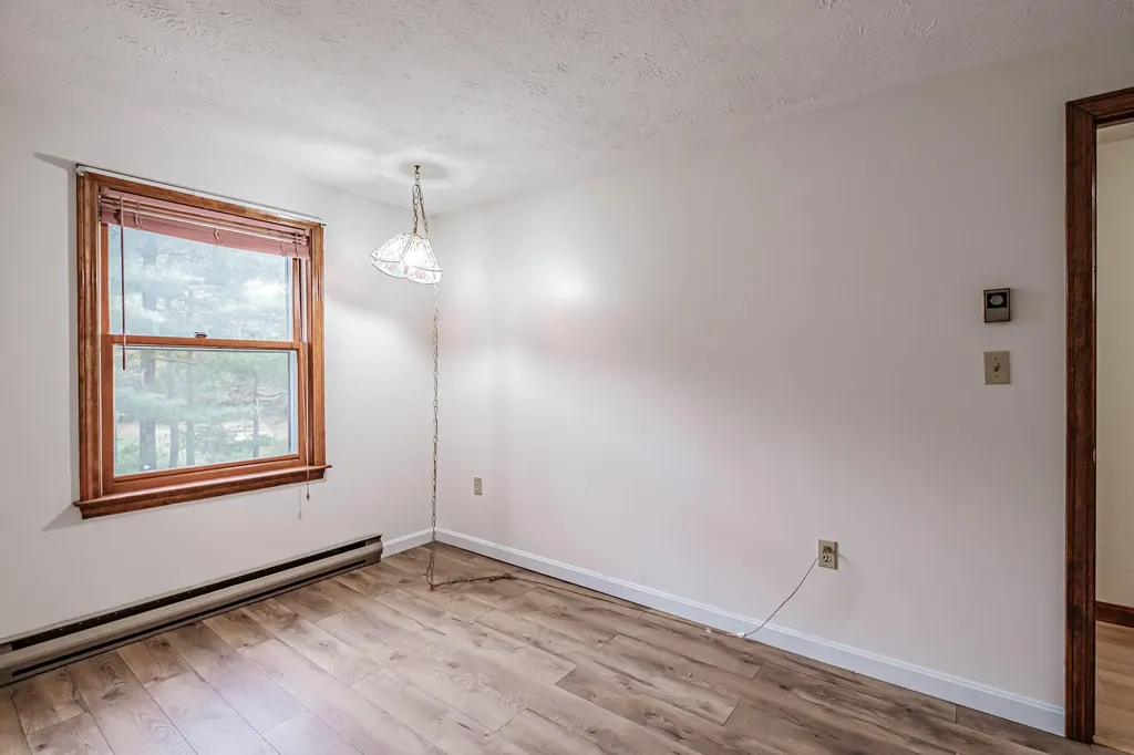 5 Harding Way Kennebunk ME 04043