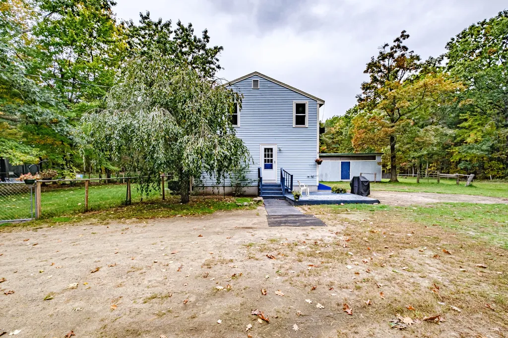 5 Harding Way Kennebunk ME 04043