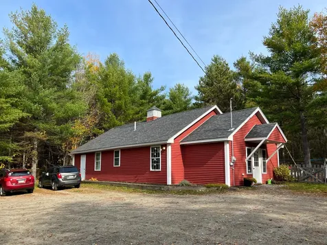 14 Rileys Way Palermo ME 04354