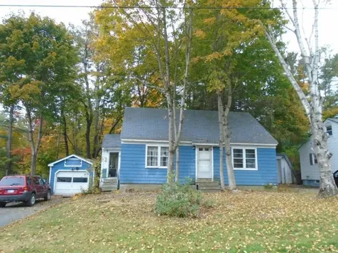64 Violette Avenue Waterville ME 04901