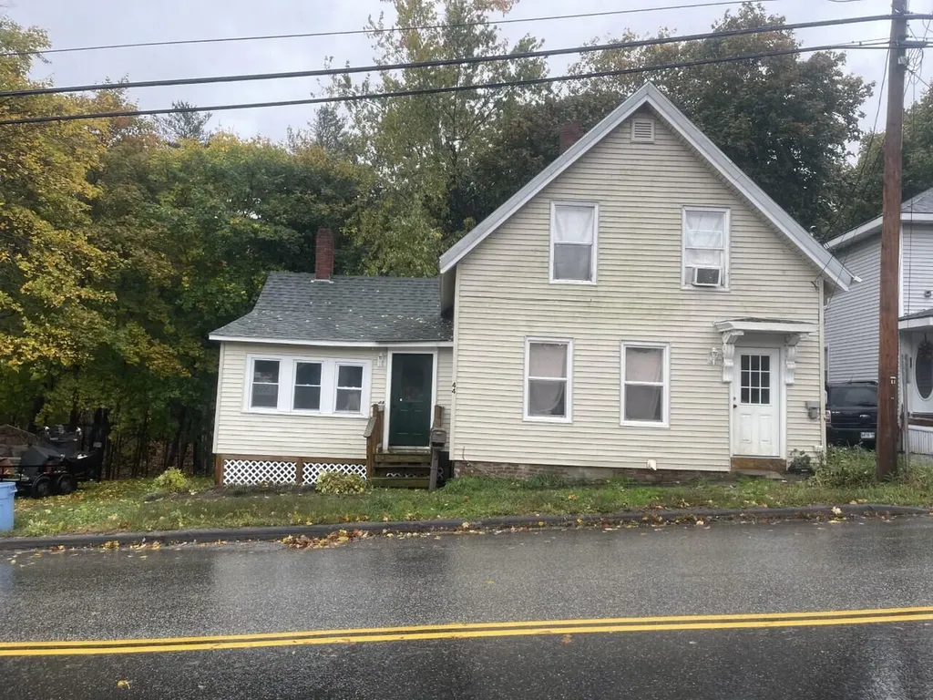 44 Northern Avenue Farmingdale ME 04344