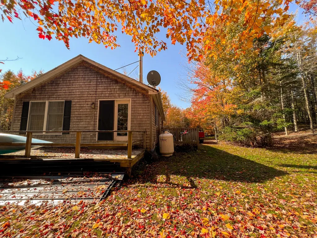 164 Ocean View Road Jonesboro ME 04648