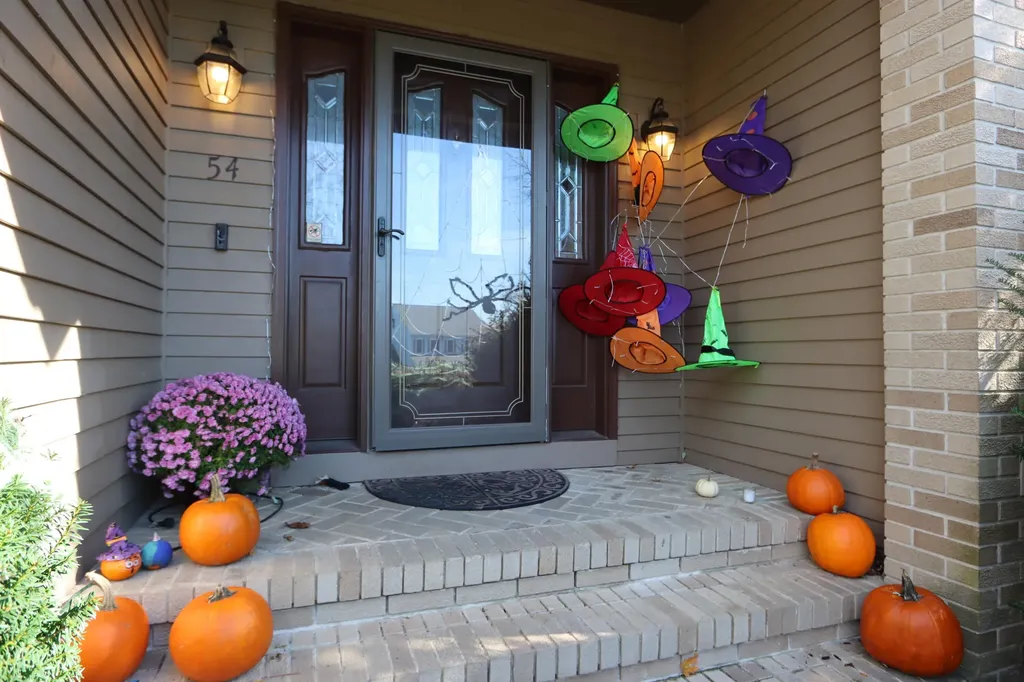 54 Briarcliff Knoll Auburn ME 04210