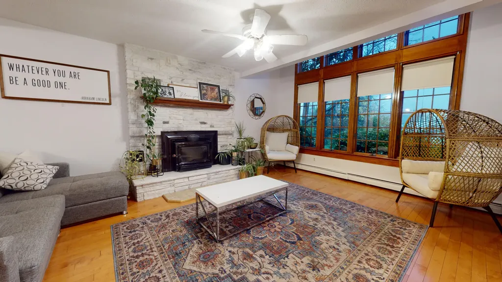 54 Briarcliff Knoll Auburn ME 04210