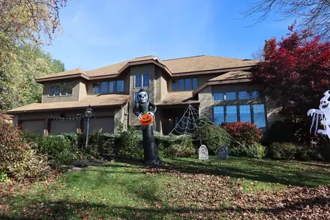 54 Briarcliff Knoll Auburn ME 04210