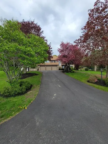 54 Briarcliff Knoll Auburn ME 04210