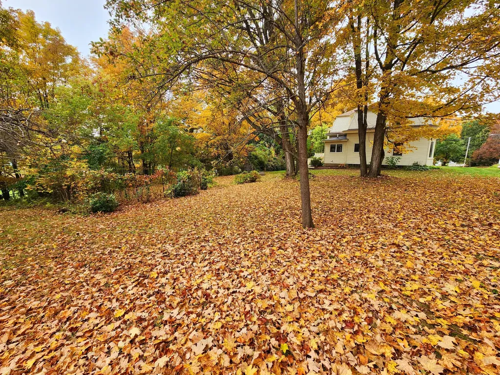 19 Loring Avenue Auburn ME 04210