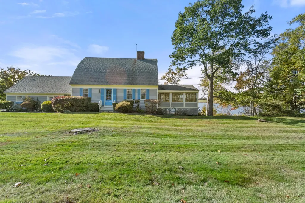 46 Back Shore Road Castine ME 04421