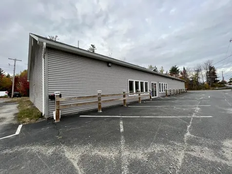 213 W West Broadway Lincoln ME 04457