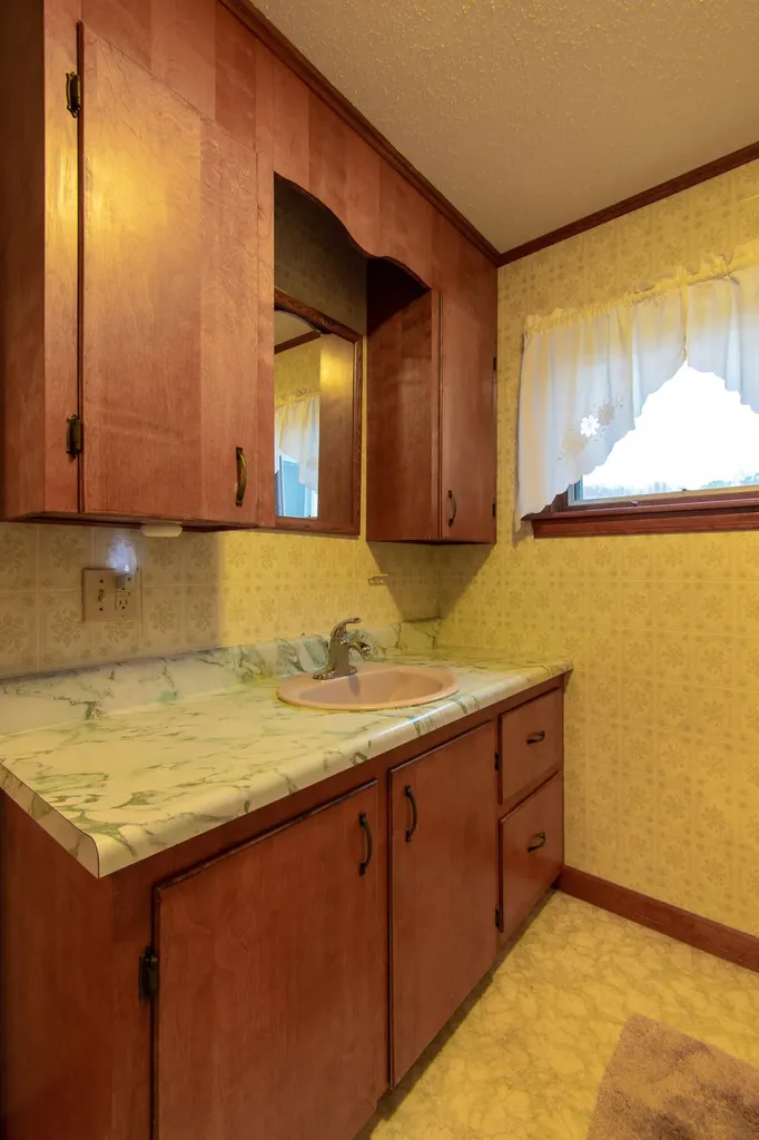 654 Buzzell Hill Road Hope ME 04847