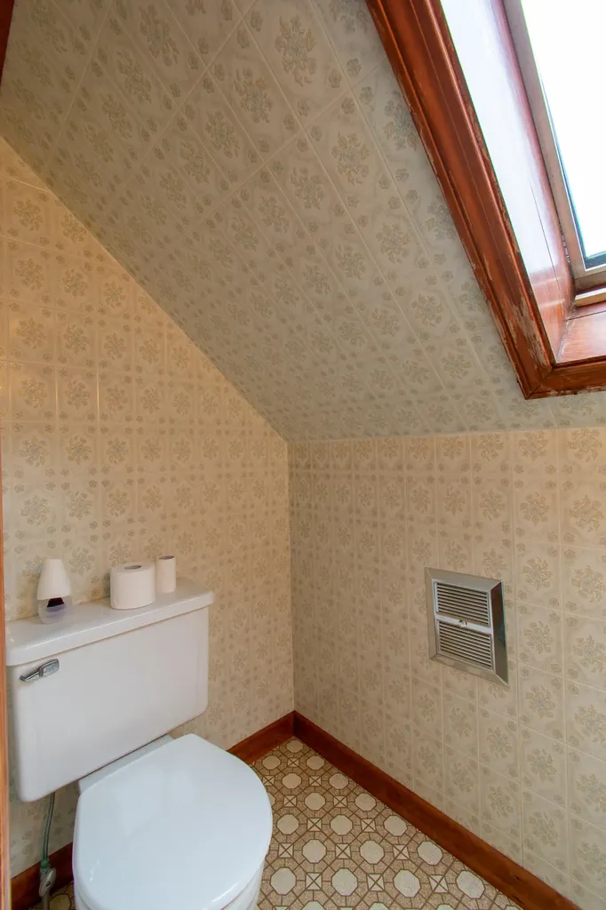 654 Buzzell Hill Road Hope ME 04847