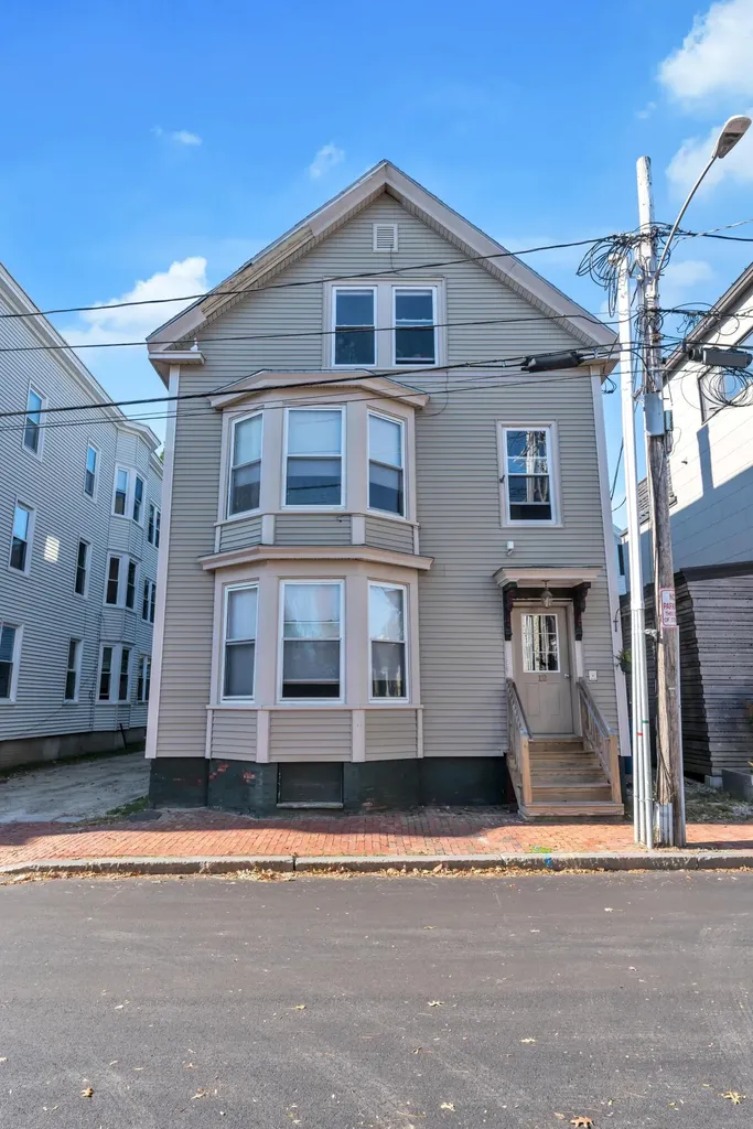 12 May Street Portland ME 04102