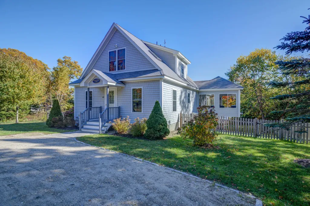 43 Williams Road Harpswell ME 04079