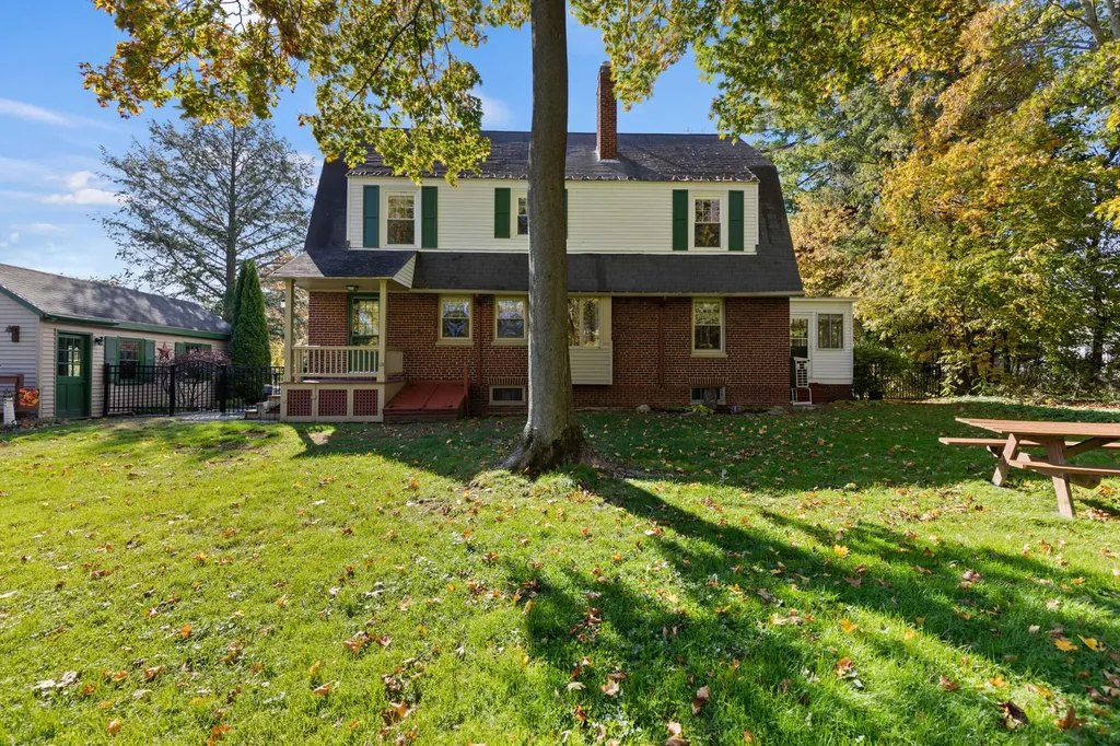 104 Stroudwater Street Westbrook ME 04092