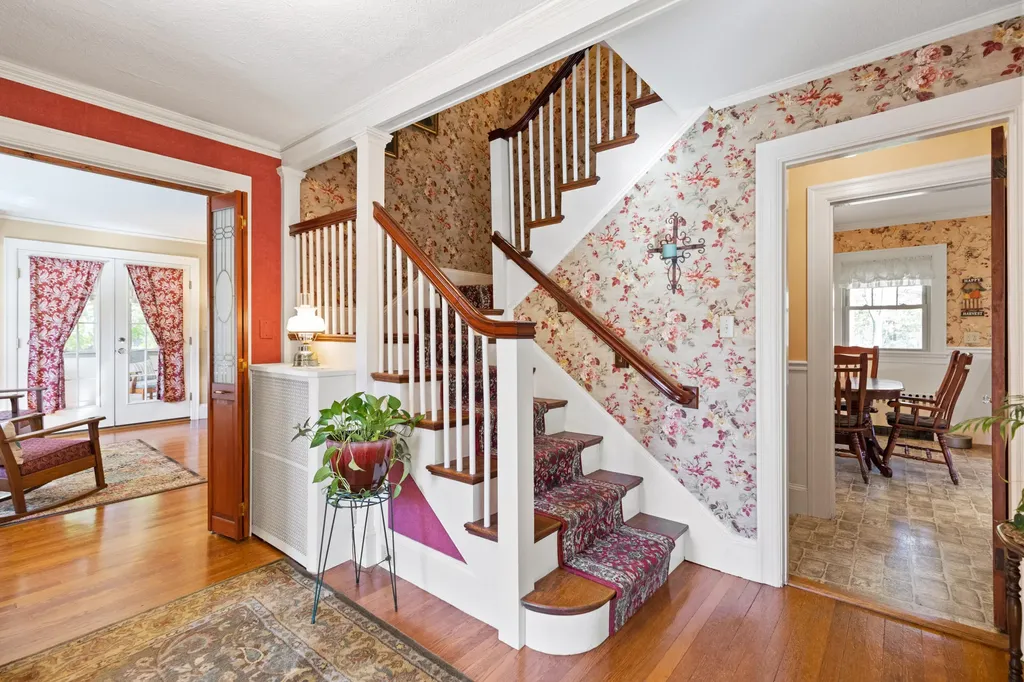 104 Stroudwater Street Westbrook ME 04092