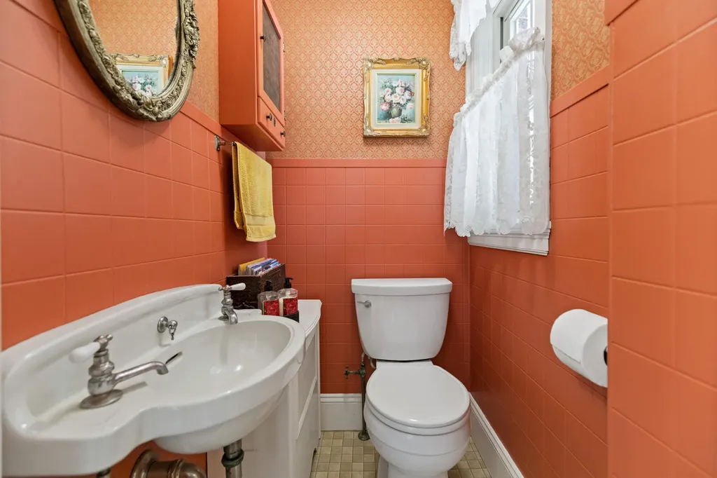 104 Stroudwater Street Westbrook ME 04092