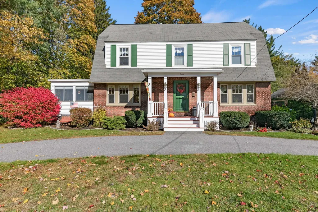 104 Stroudwater Street Westbrook ME 04092