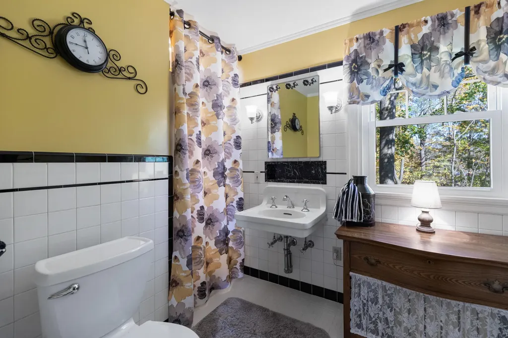 104 Stroudwater Street Westbrook ME 04092