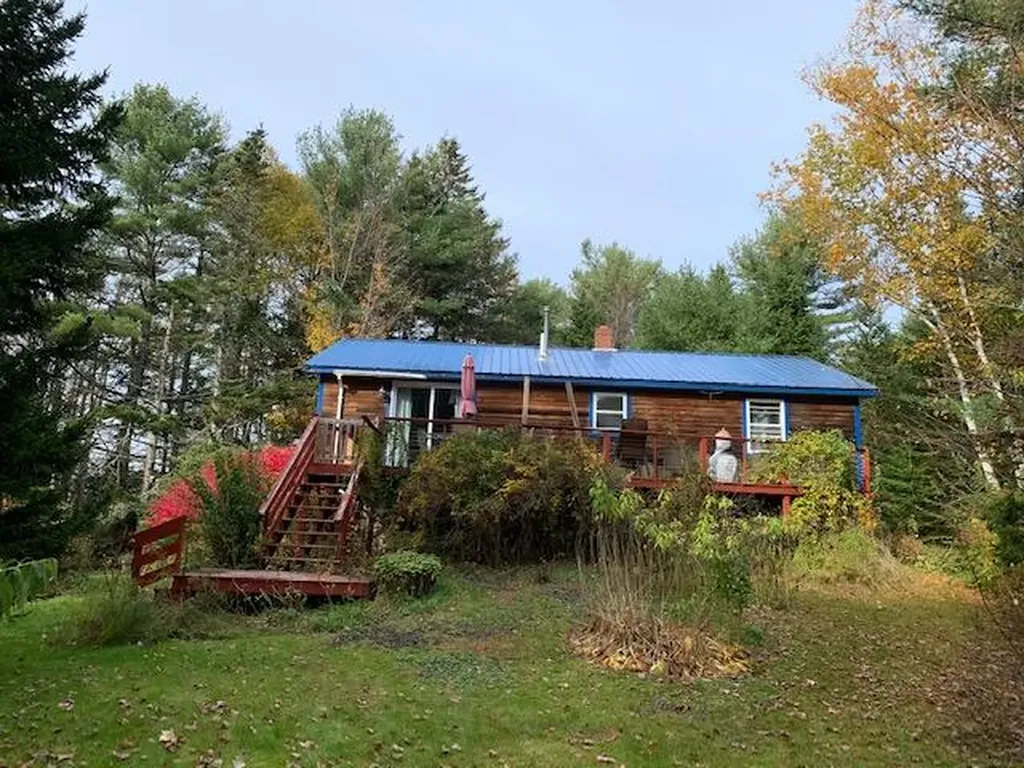 302 Pleasant Point Road Cushing ME 04563