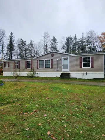1254 Main Road Bradford ME 04410