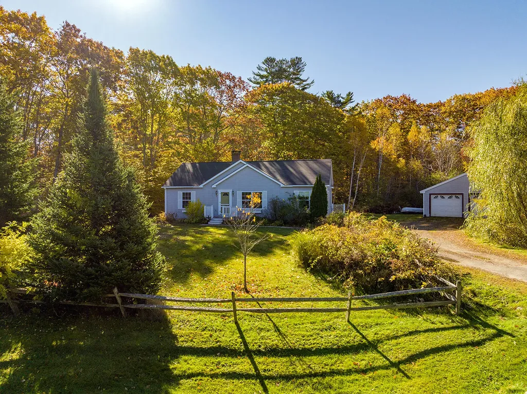 89 Bluebird Road Warren ME 04864