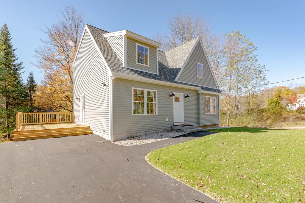 29 Old Mill Road South Berwick ME 03908
