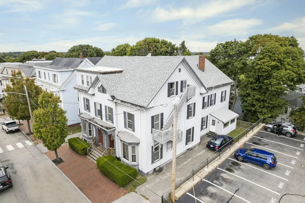 819 Congress Street Portland ME 04102