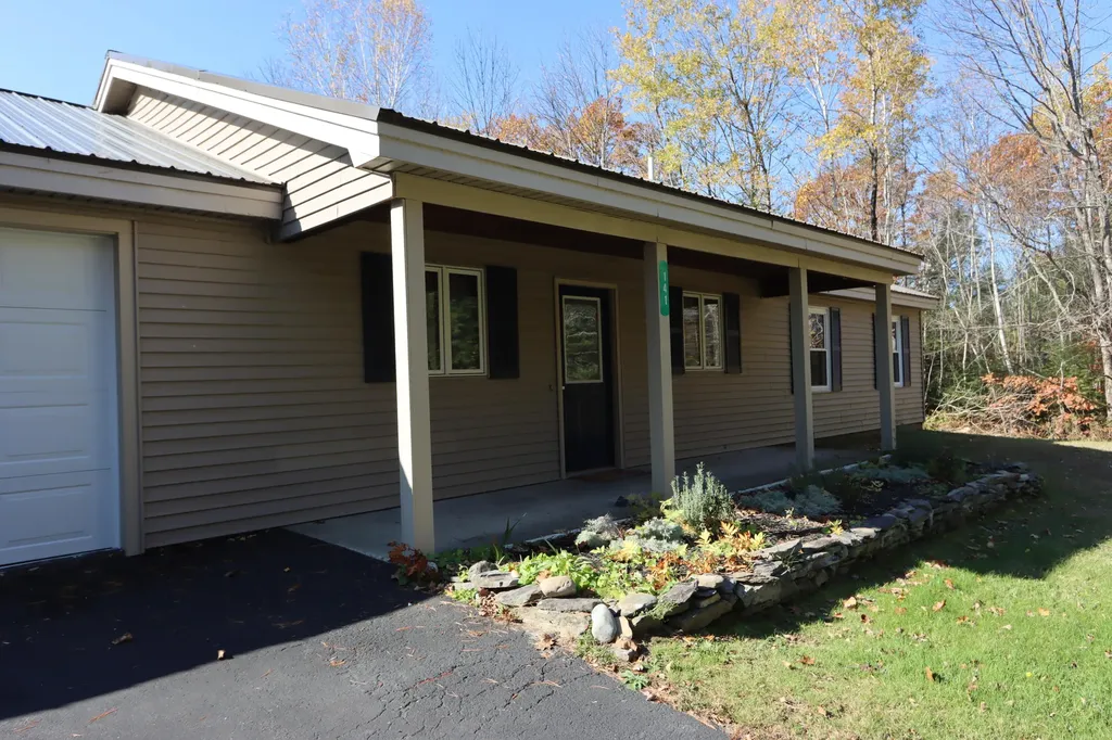 141 Waugan Road Monmouth ME 04259