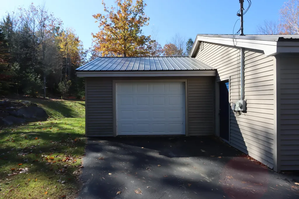 141 Waugan Road Monmouth ME 04259