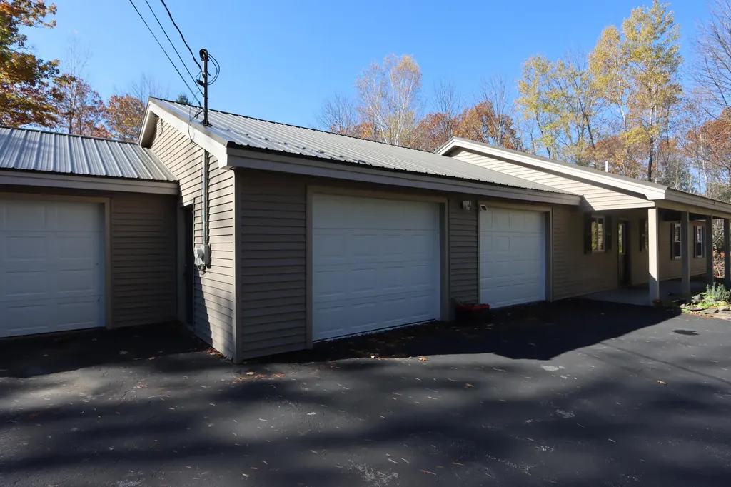 141 Waugan Road Monmouth ME 04259