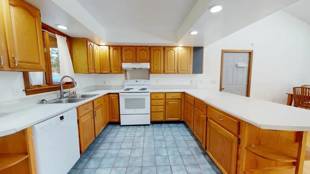 141 Waugan Road Monmouth ME 04259