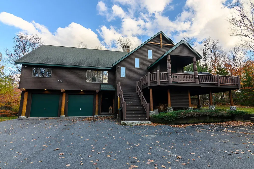 5018 Woody Creek Road Carrabassett Valley ME 04947