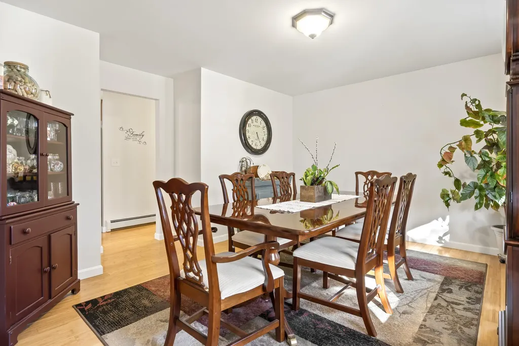 19 Moss Drive Poland ME 04274