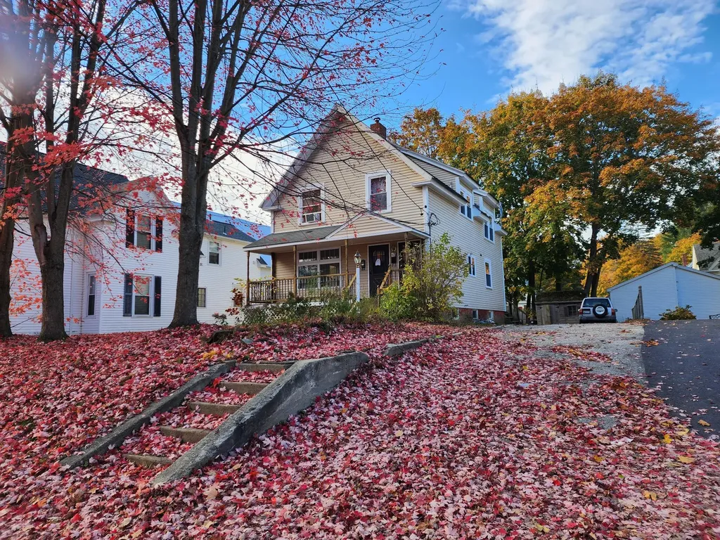 16 Granite Street Auburn ME 04210