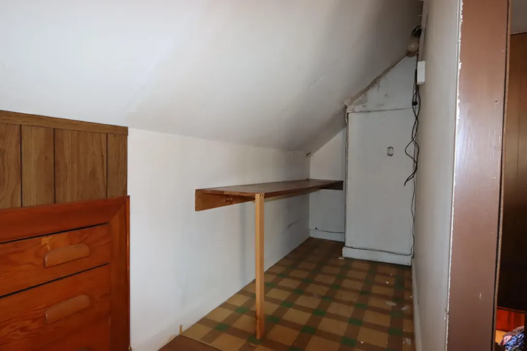 48 Kimball Avenue Mexico ME 04257