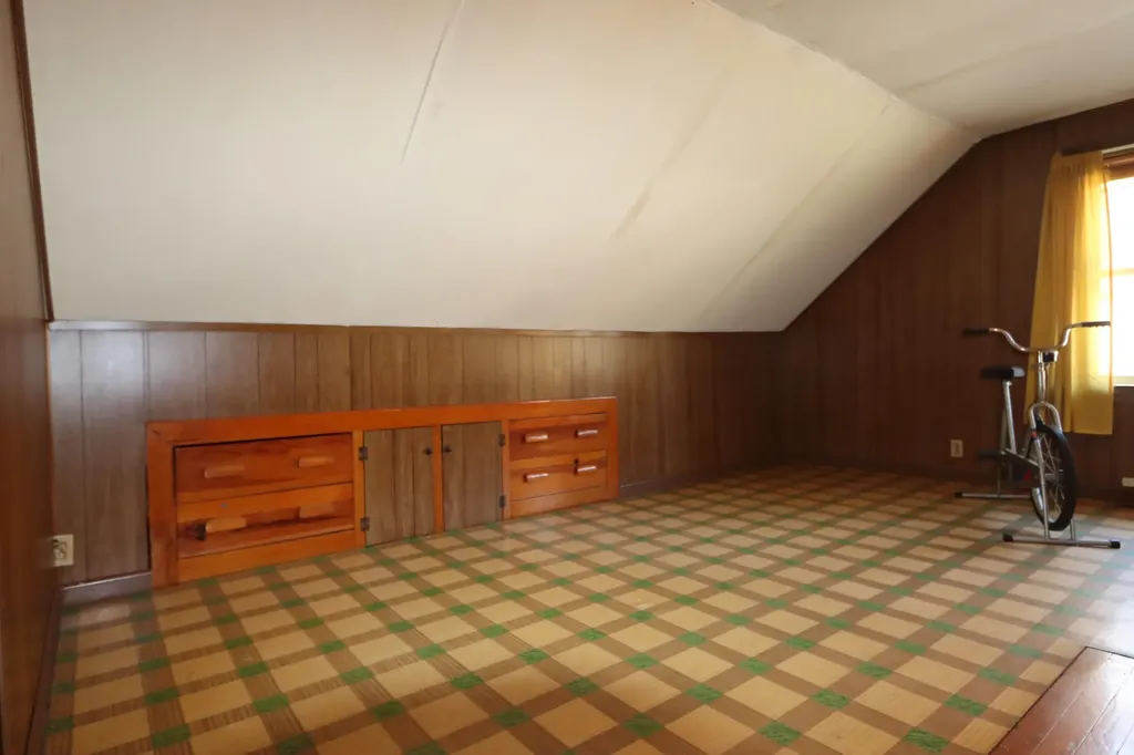 48 Kimball Avenue Mexico ME 04257