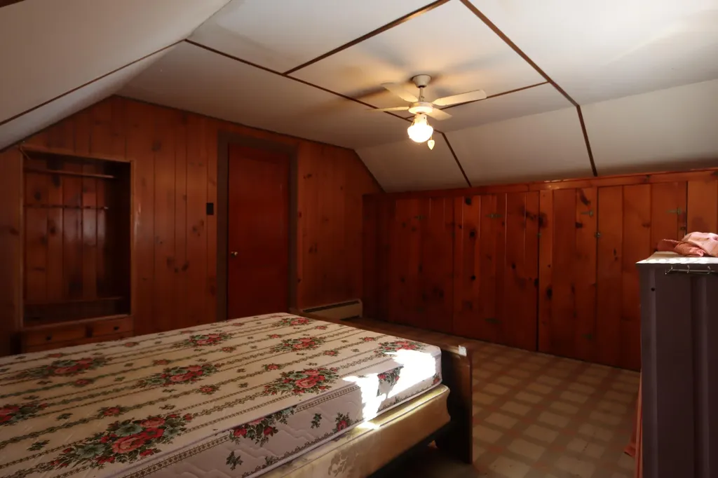 48 Kimball Avenue Mexico ME 04257