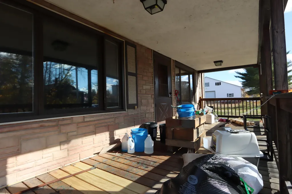 48 Kimball Avenue Mexico ME 04257