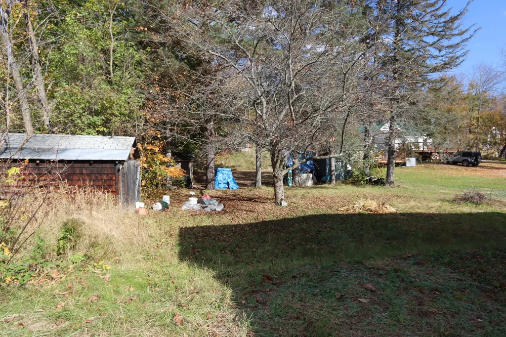 48 Kimball Avenue Mexico ME 04257