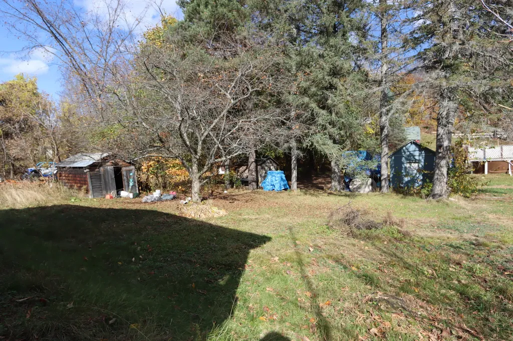 48 Kimball Avenue Mexico ME 04257