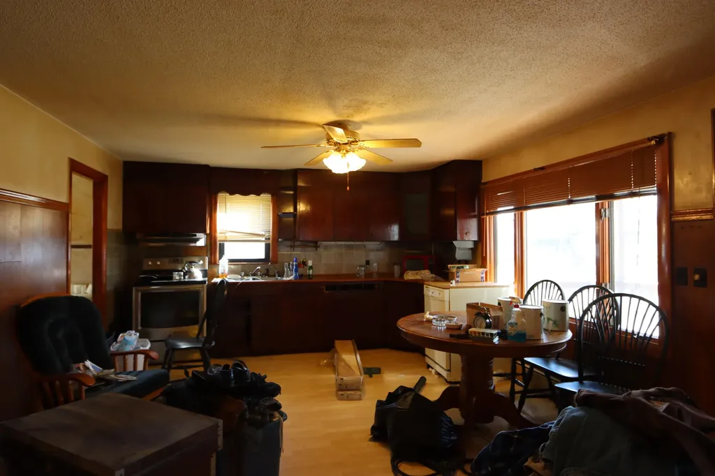 48 Kimball Avenue Mexico ME 04257